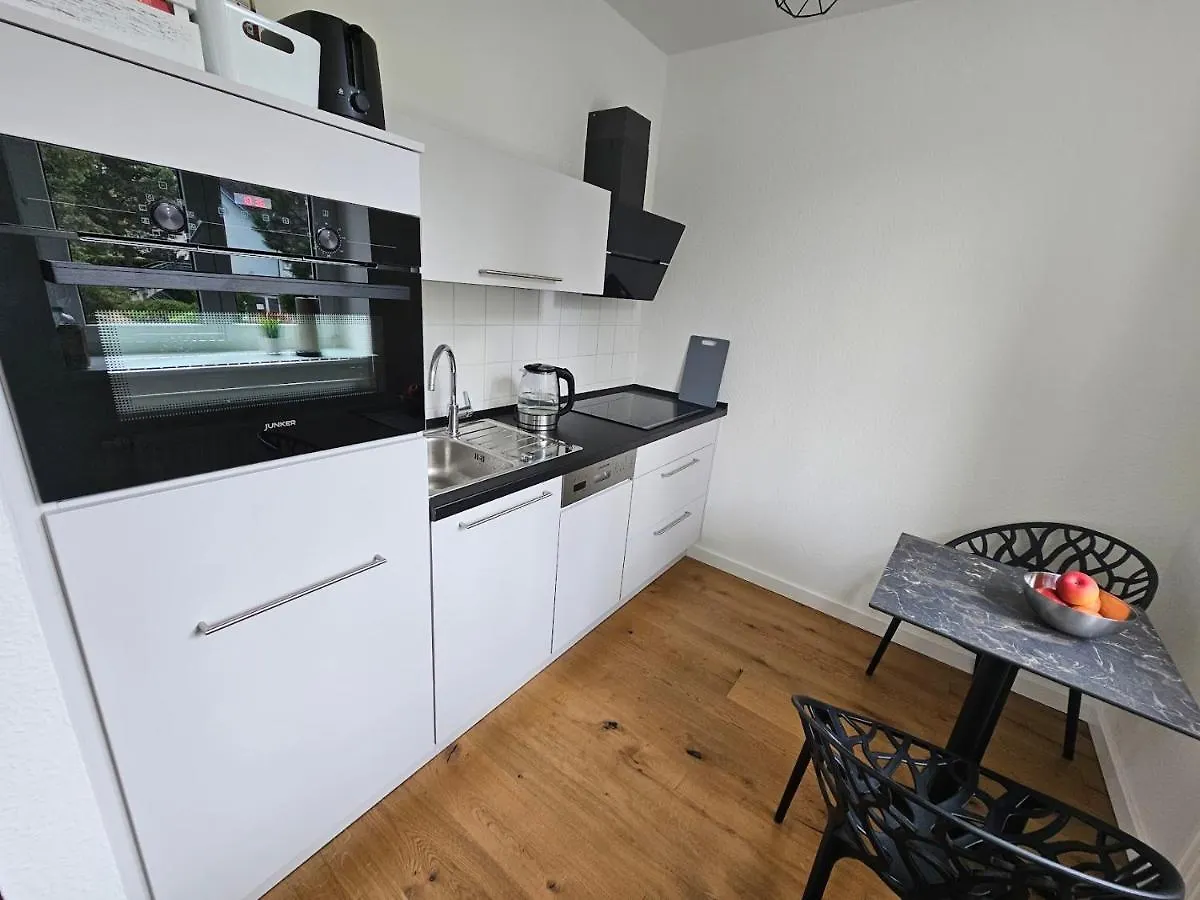 Casa Frida - Business Flat Near Ber, Kitchen, Bathroom, Balcony, Workspace, 24